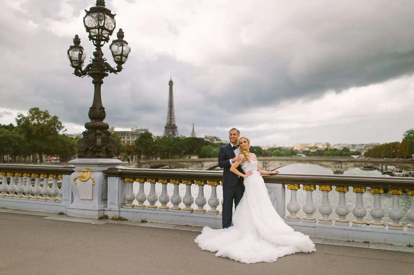 Paris pre-wedding photography by Janis Ratnieks