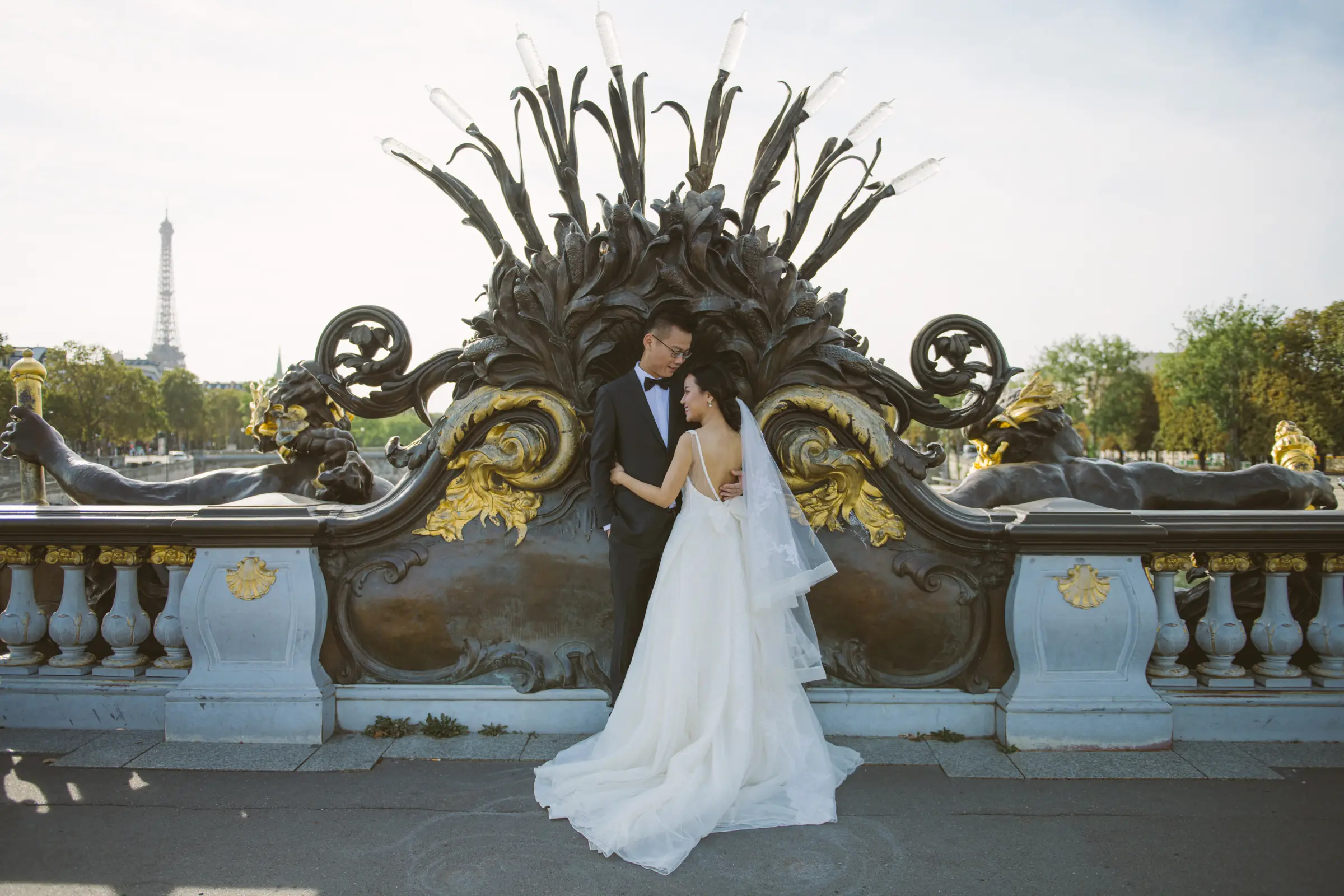 Paris half-day pre-wedding photoshoot by Janis Ratnieks