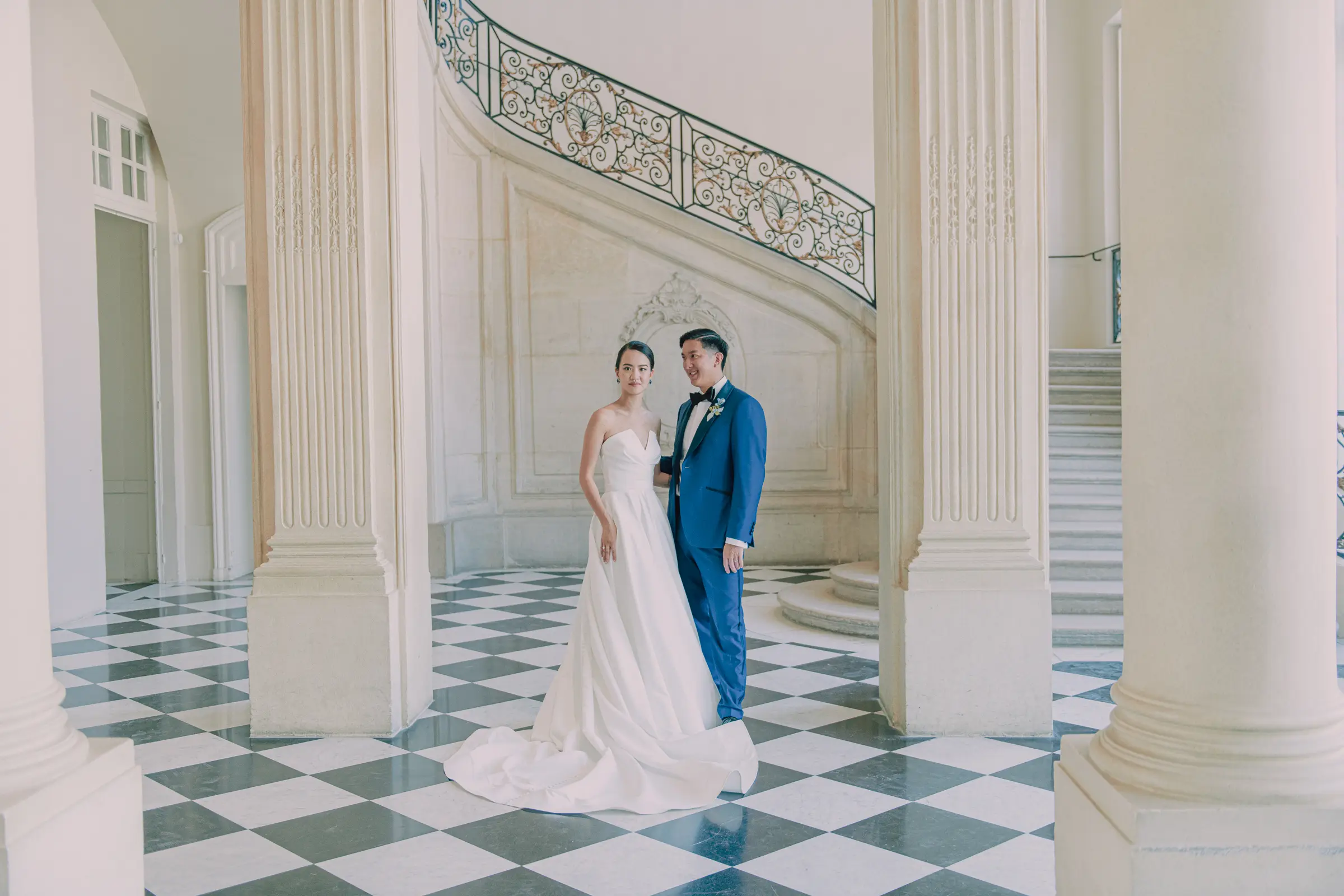 Hôtel de Crillon and Musée Rodin Paris wedding with sculpture garden and city portraits