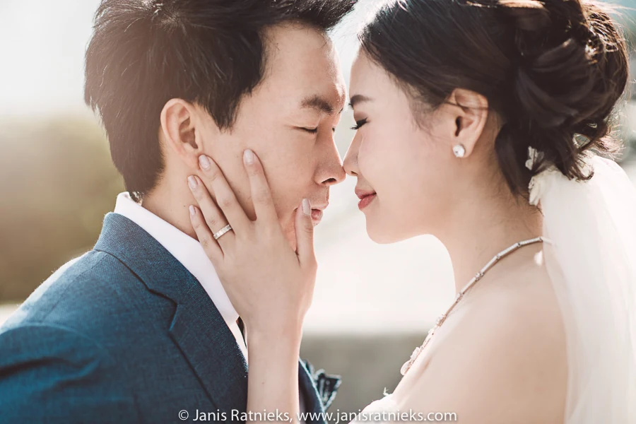 Close backlit portrait of a couple at the end of their Italian Riviera session