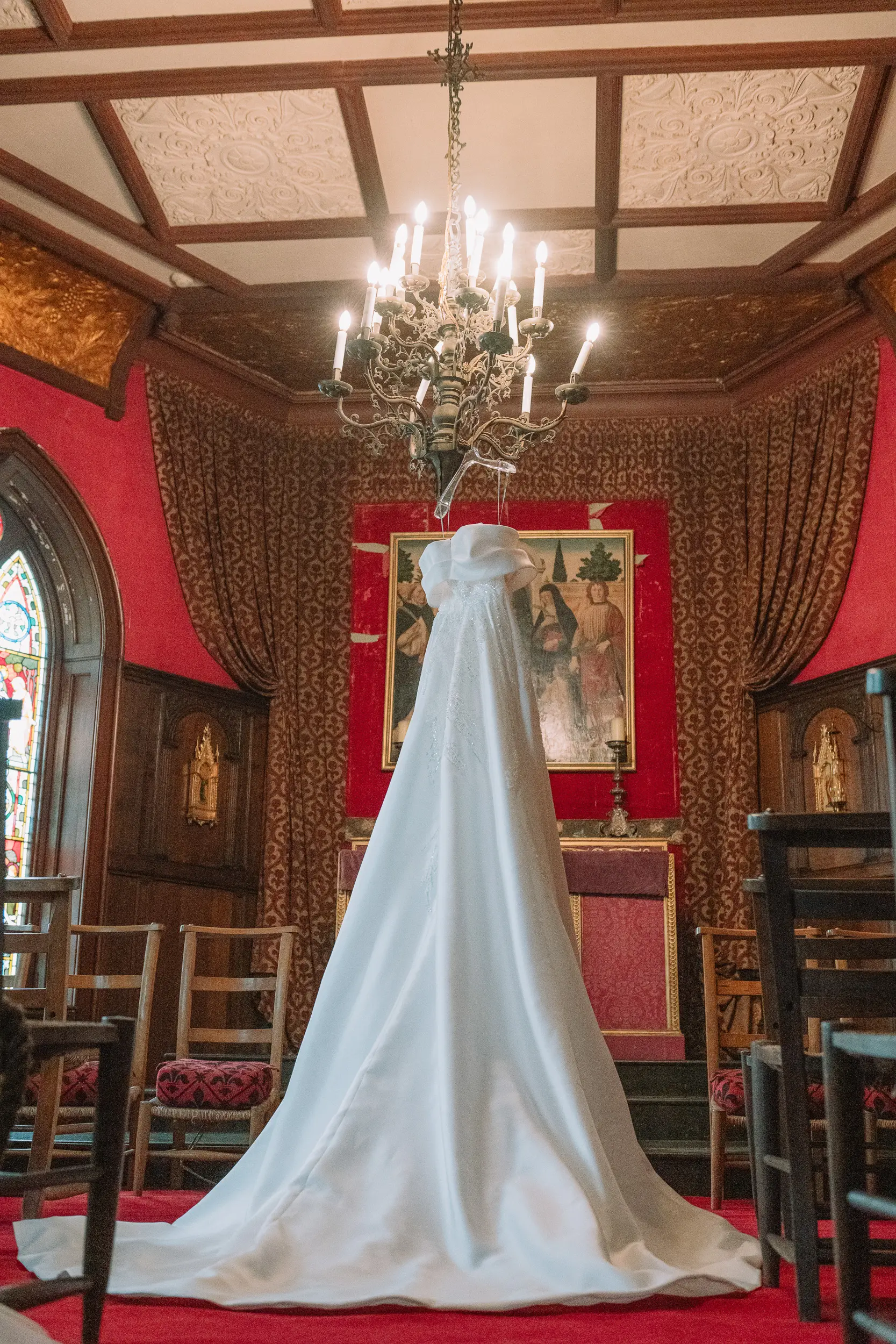 Amy and Derek's Eastnor Castle wedding photographed by Janis Ratnieks