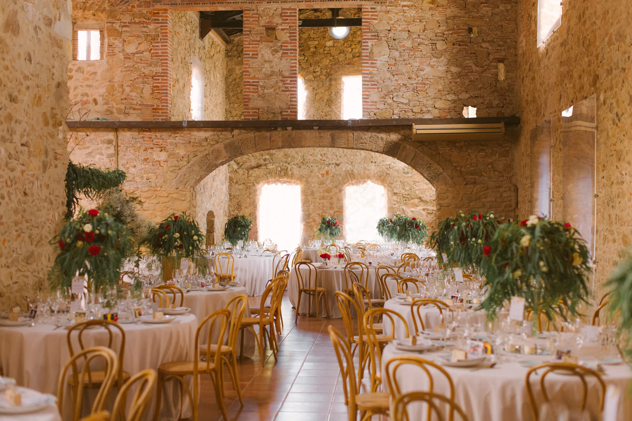 Sara and Kieran's Sant Pere del Bosc wedding in Spain