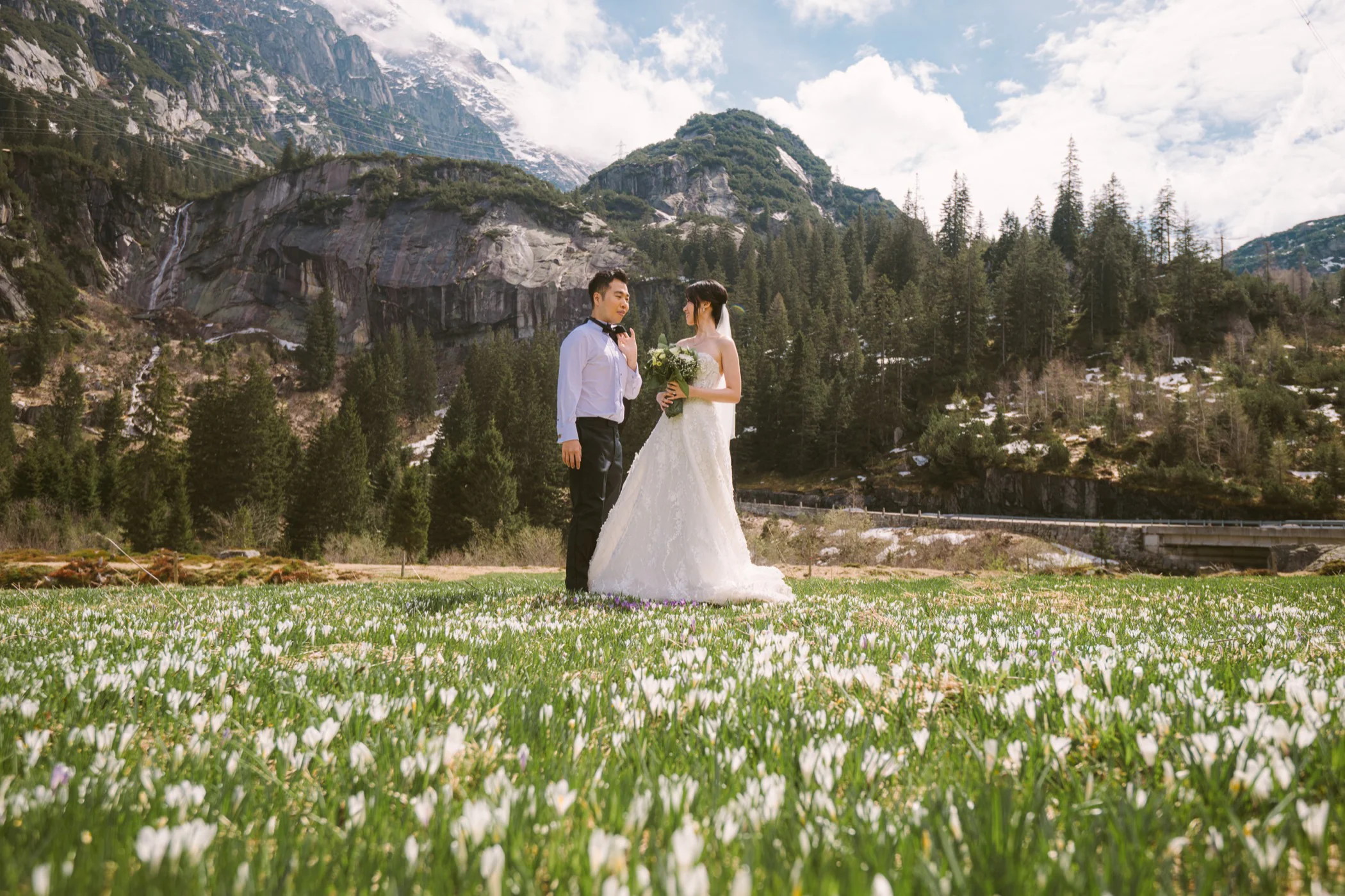 Swiss Alps pre-wedding session, photograph 33