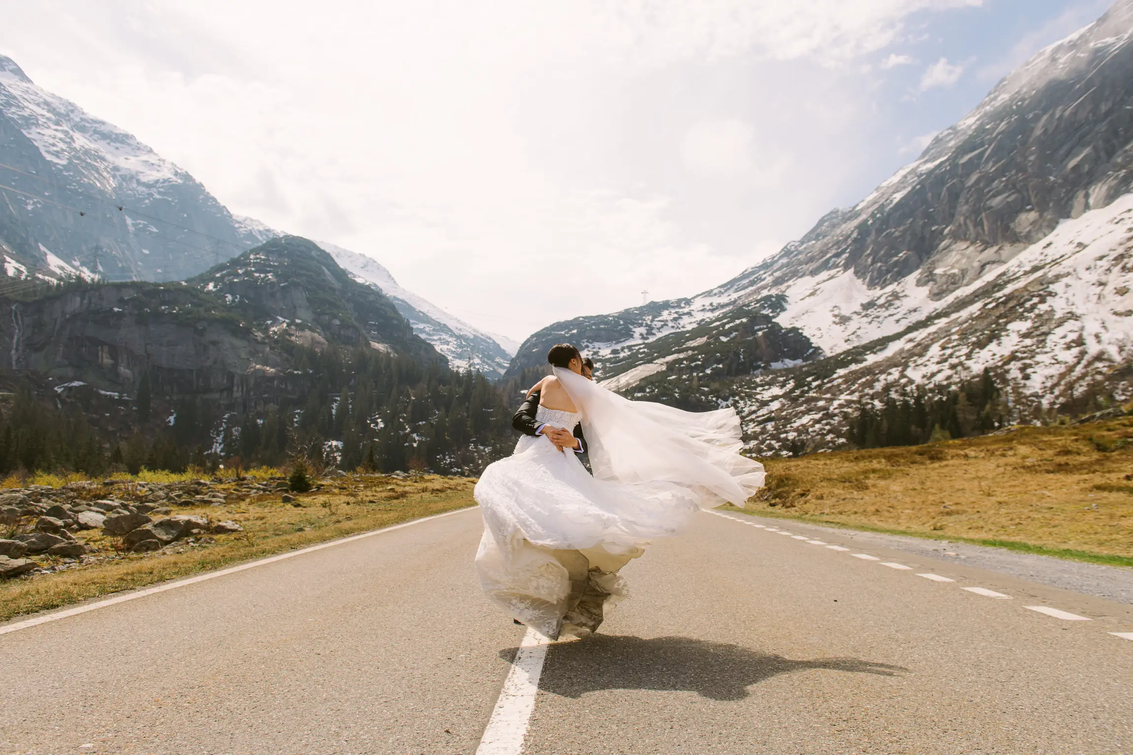 Swiss Alps pre-wedding session, photograph 68