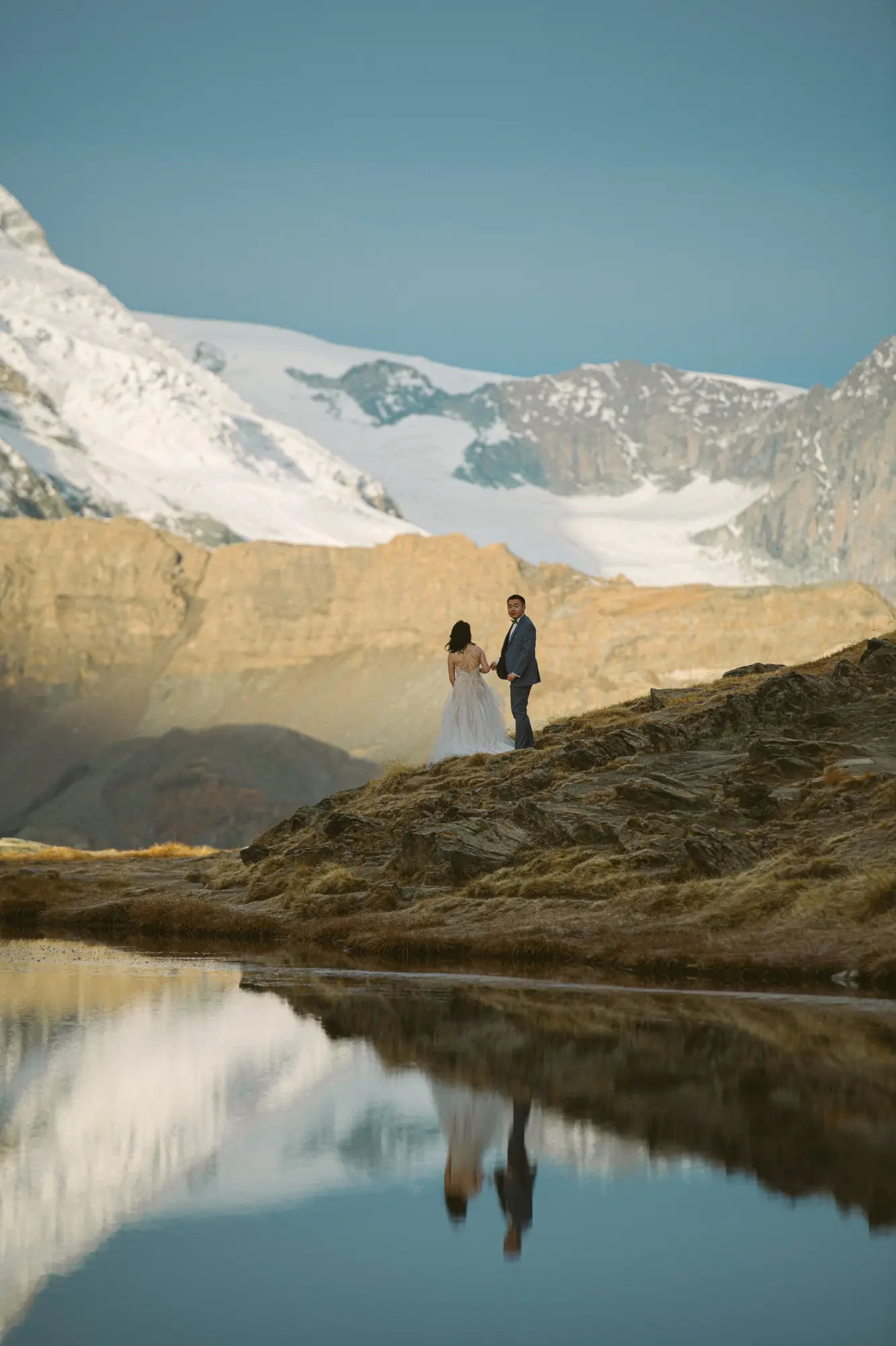Switzerland pre-wedding photography: Best Switzerlad pre wedding