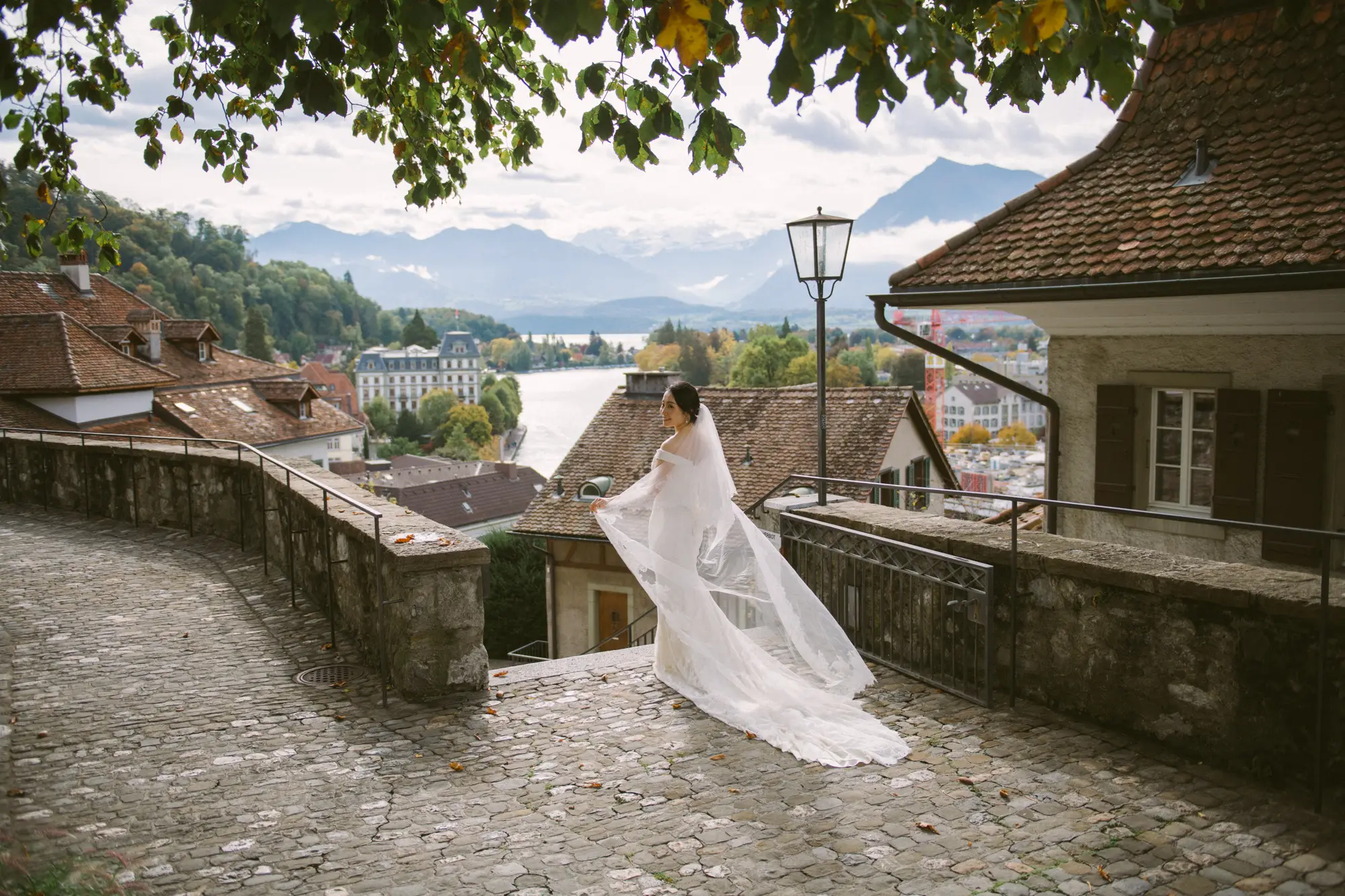 Switzerland pre-wedding photography: Pre wedding ideas
