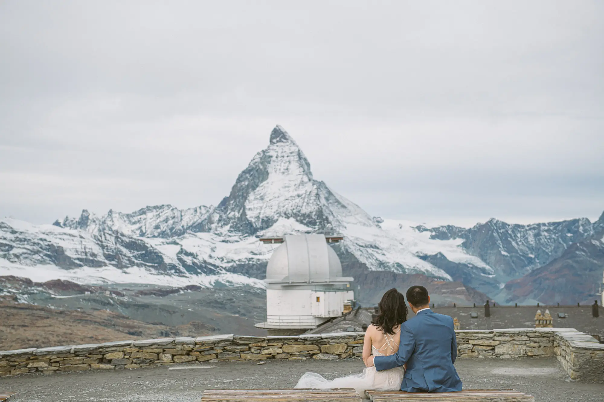 Switzerland pre-wedding photography: couple in Switzerland