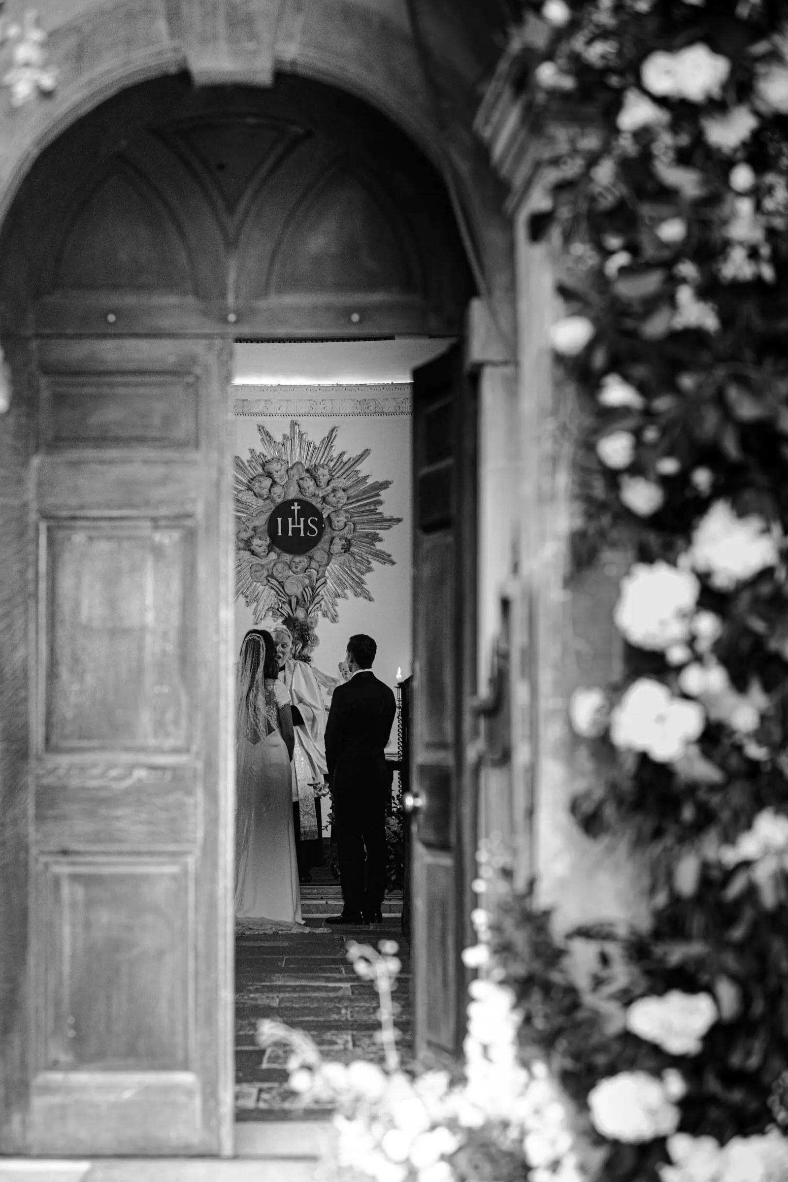 Real wedding at Babington House in Somerset, photograph 39 by Janis Ratnieks