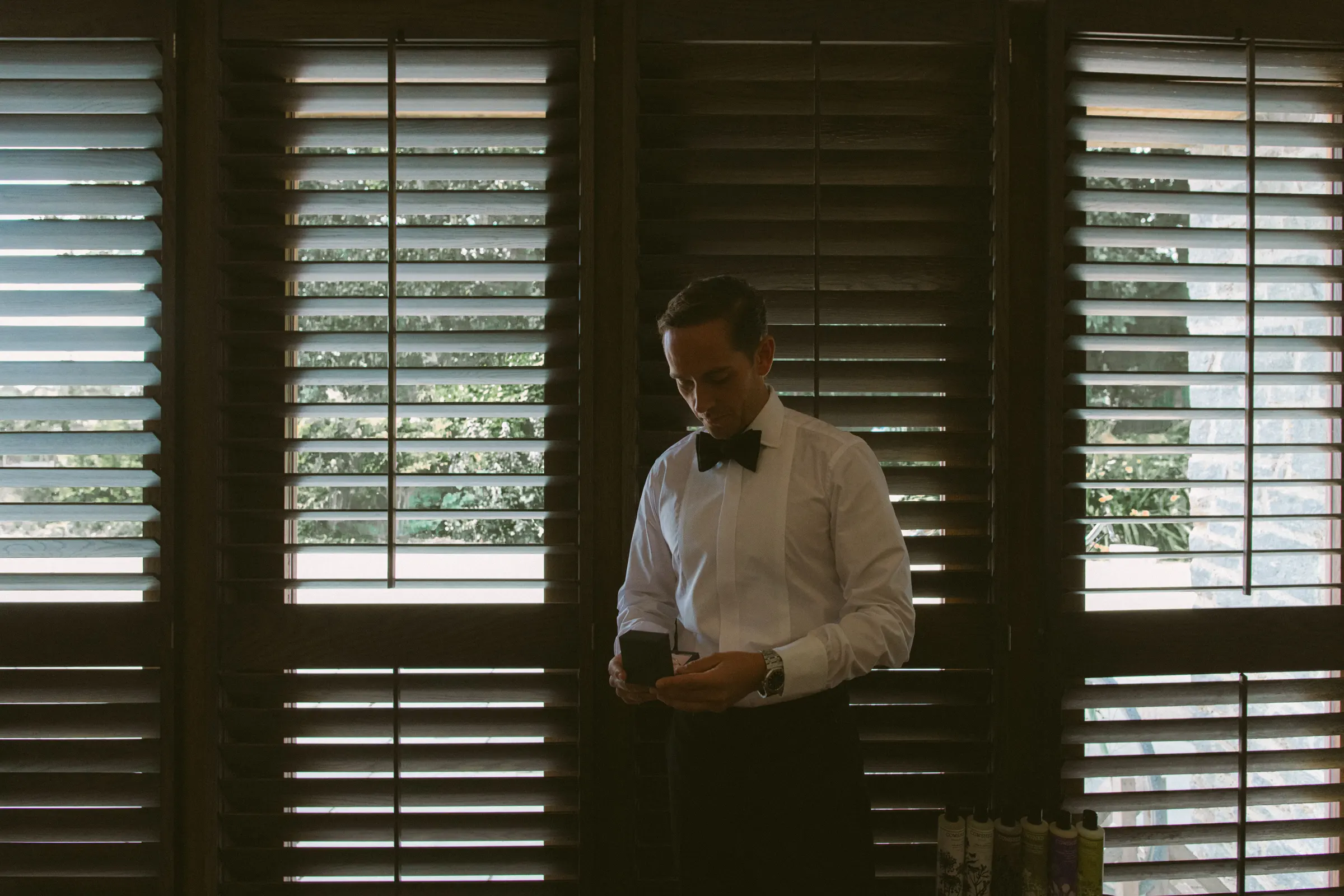 Real wedding at Babington House in Somerset, photograph 51 by Janis Ratnieks