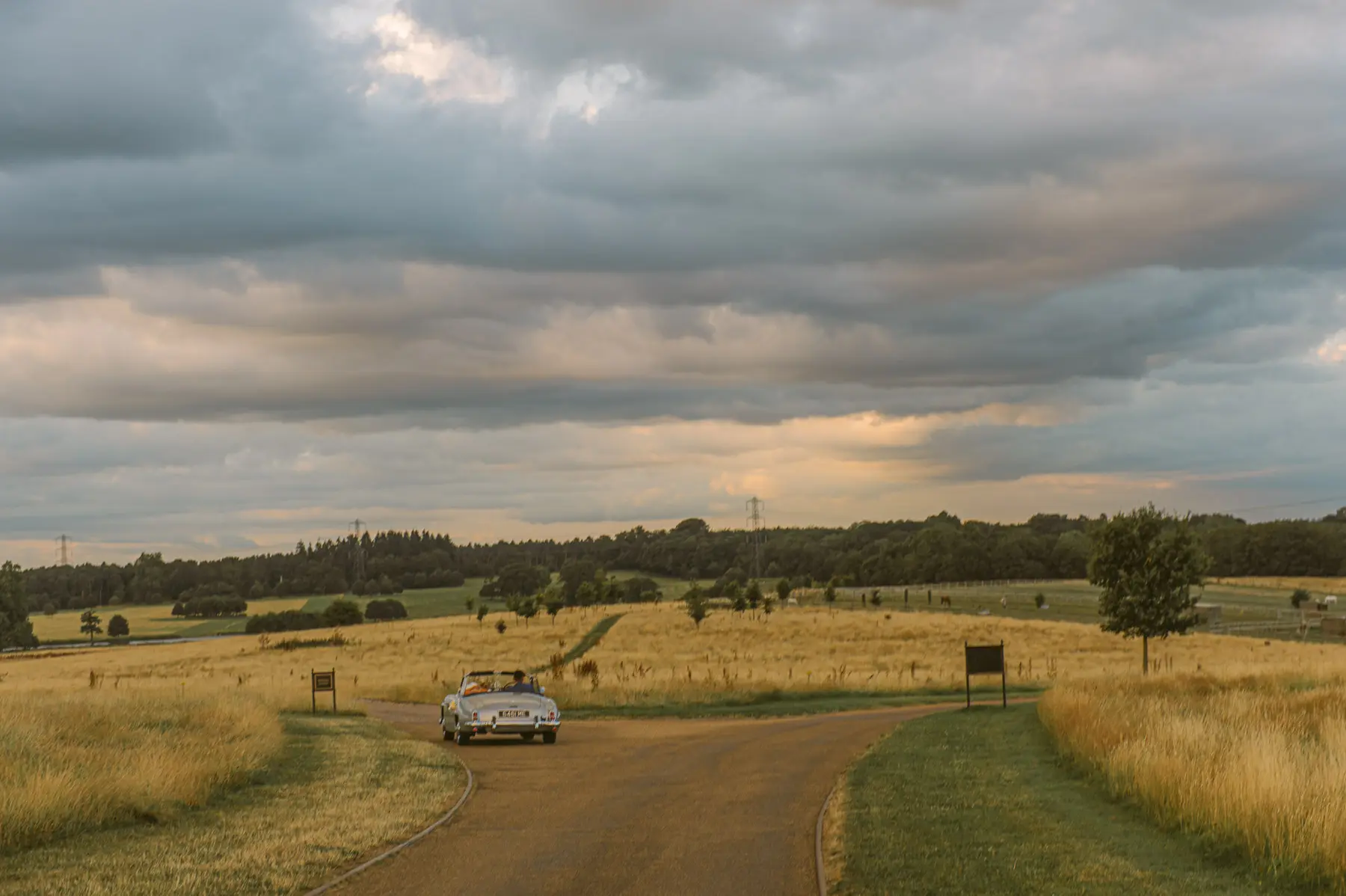 Clare and Hung’s Four Seasons Hampshire wedding, photograph 127 by Janis Ratnieks