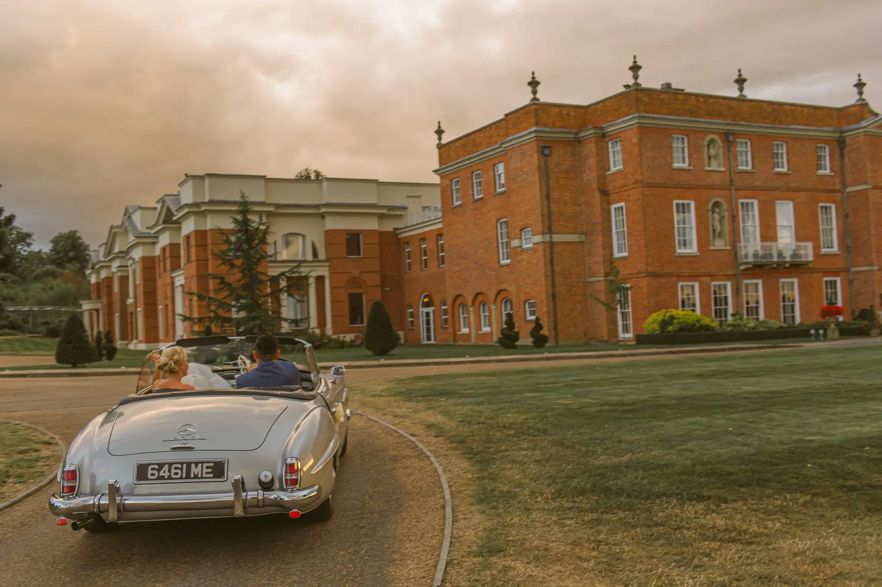 Clare and Hung’s Four Seasons Hampshire wedding, photograph 128 by Janis Ratnieks
