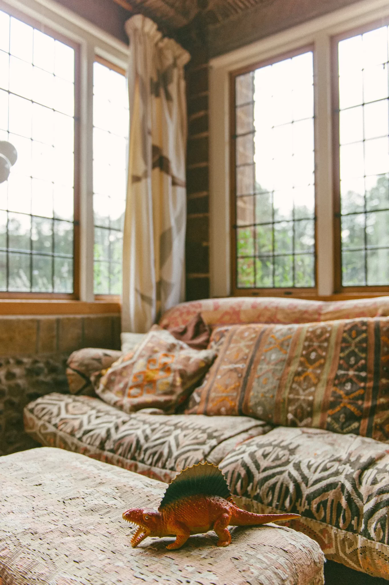 Tess and Jodi’s Voewood House wedding, photograph 3 by Janis Ratnieks