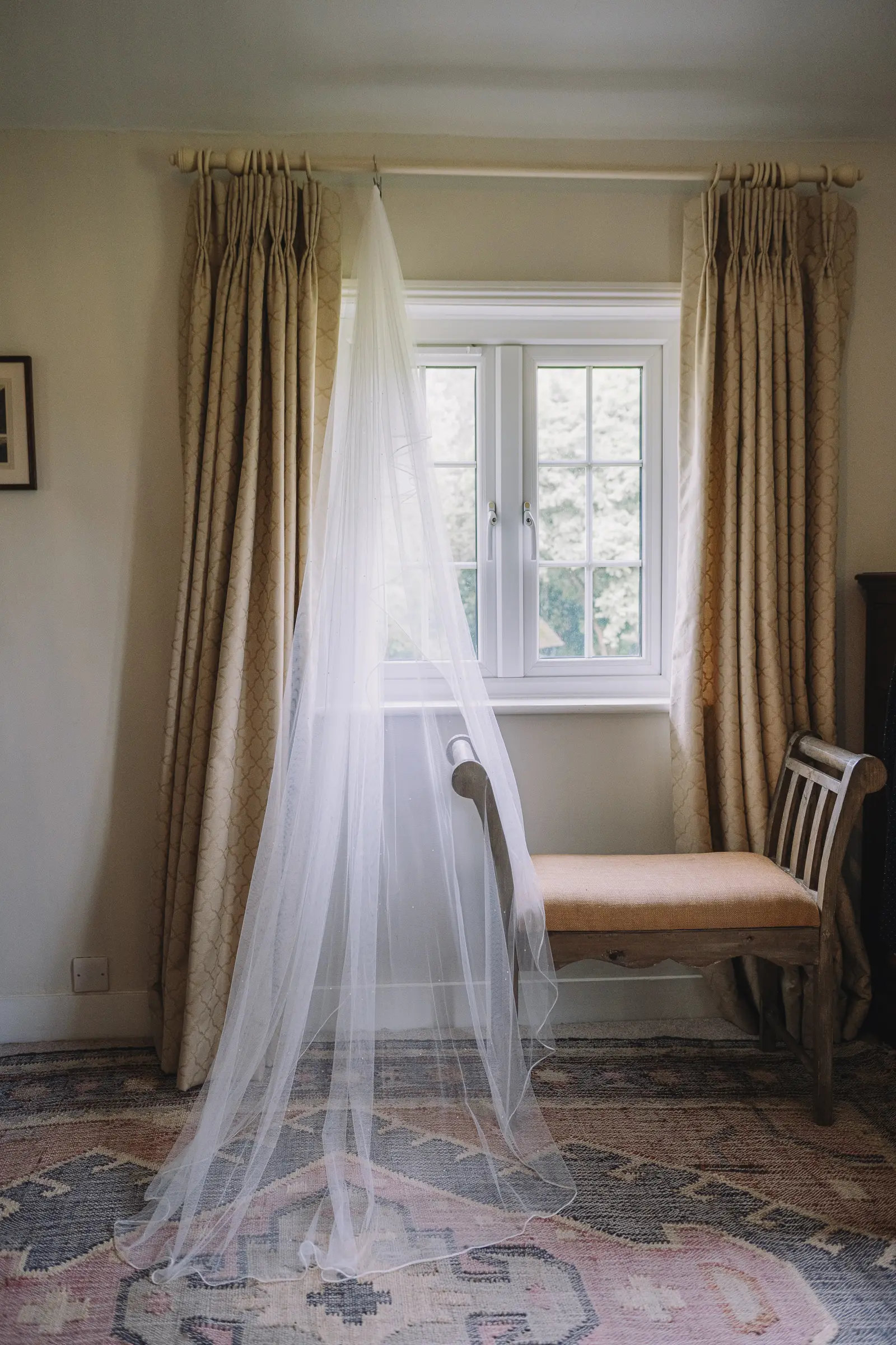 Natalia and Sevan’s wedding at Wasing Park, photograph 7 by Janis Ratnieks