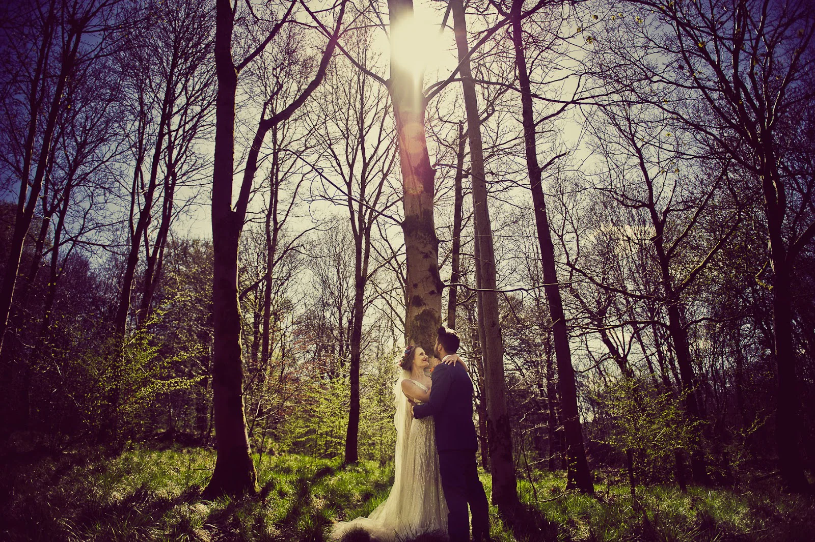 Real barn wedding in Wiltshire, photograph 44 by Janis Ratnieks