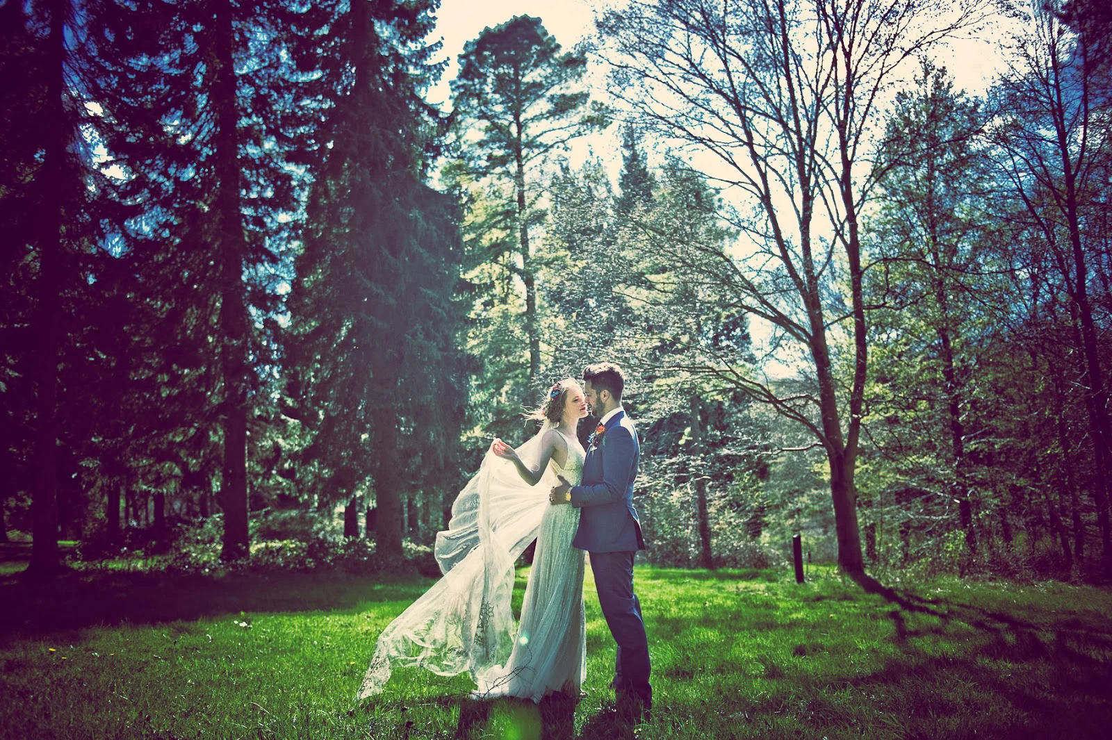 Real barn wedding in Wiltshire, photograph 50 by Janis Ratnieks