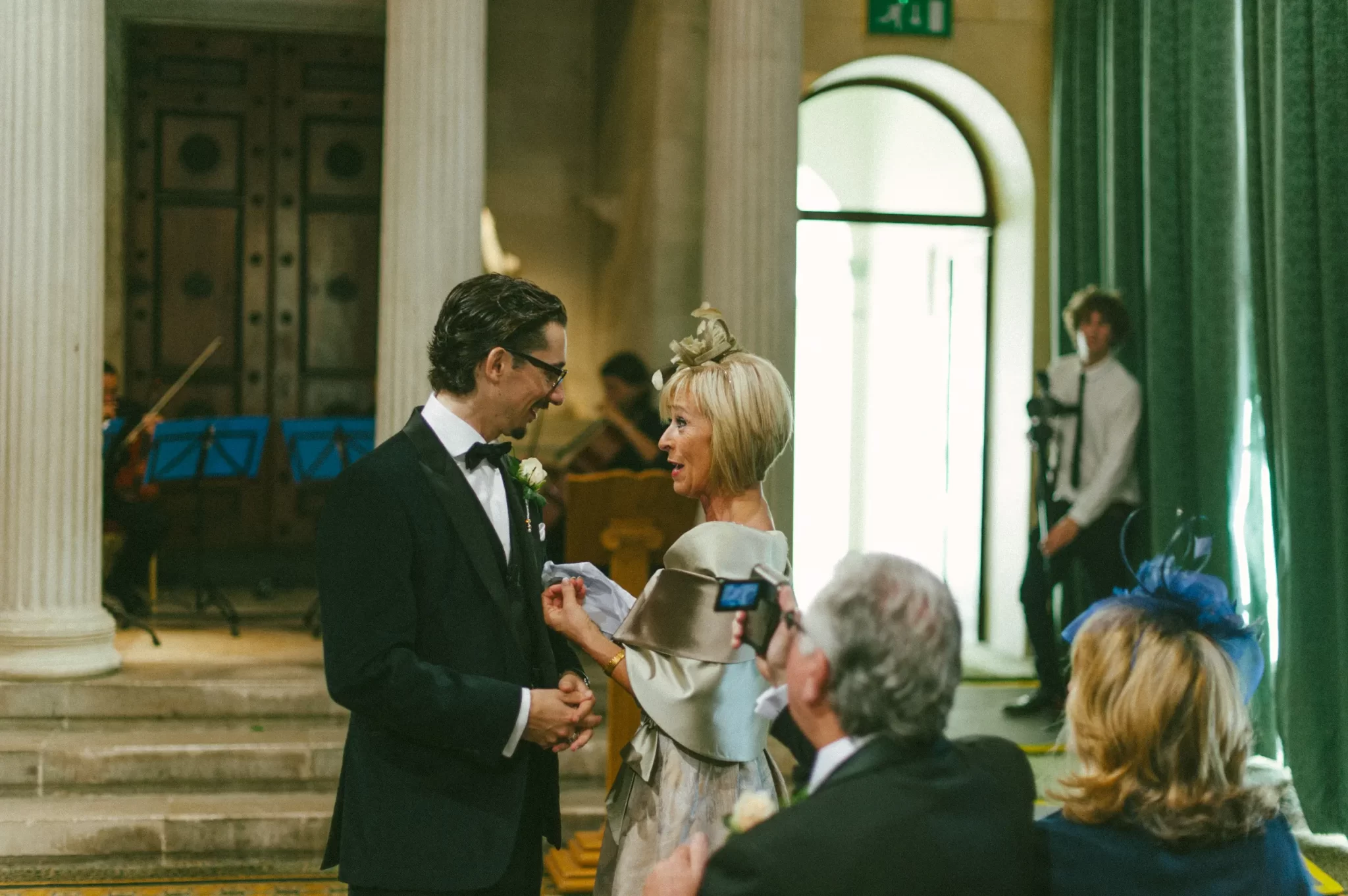 Danny and Shonagh’s Woburn Sculpture Gallery wedding, photograph 43 by Janis Ratnieks