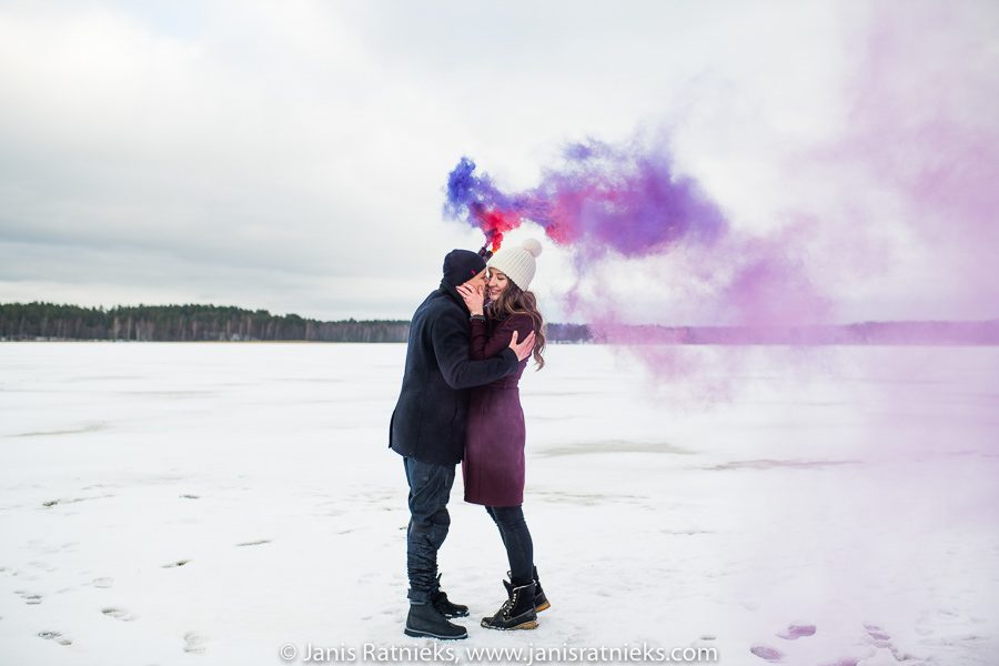 frozen lake engagement photographer