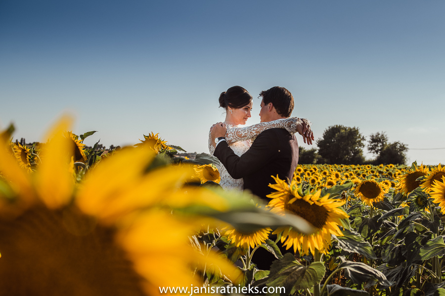 wedding photographer in Loire valley