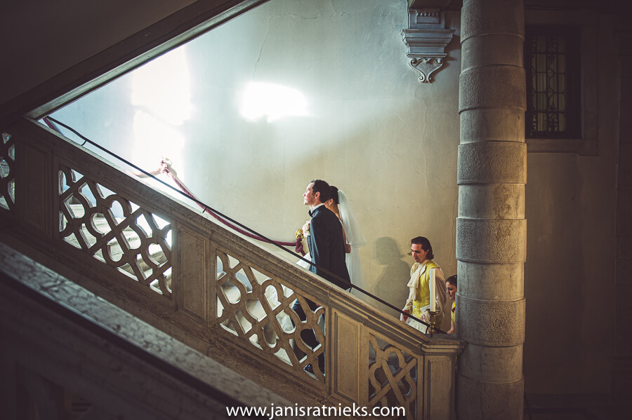 pisani moretta indoor wedding ceremony