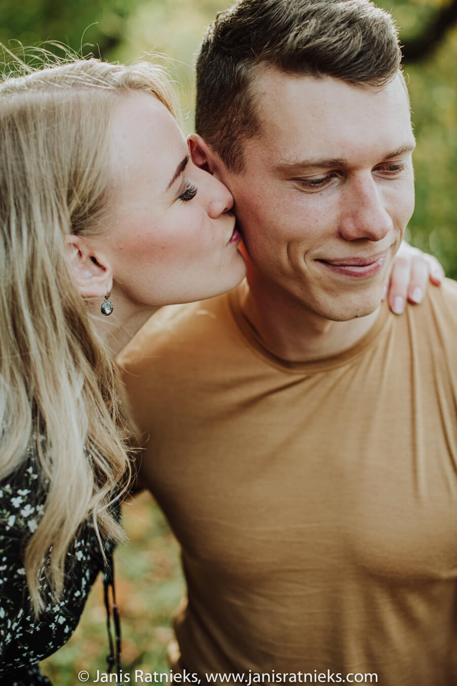 pre wedding photographer