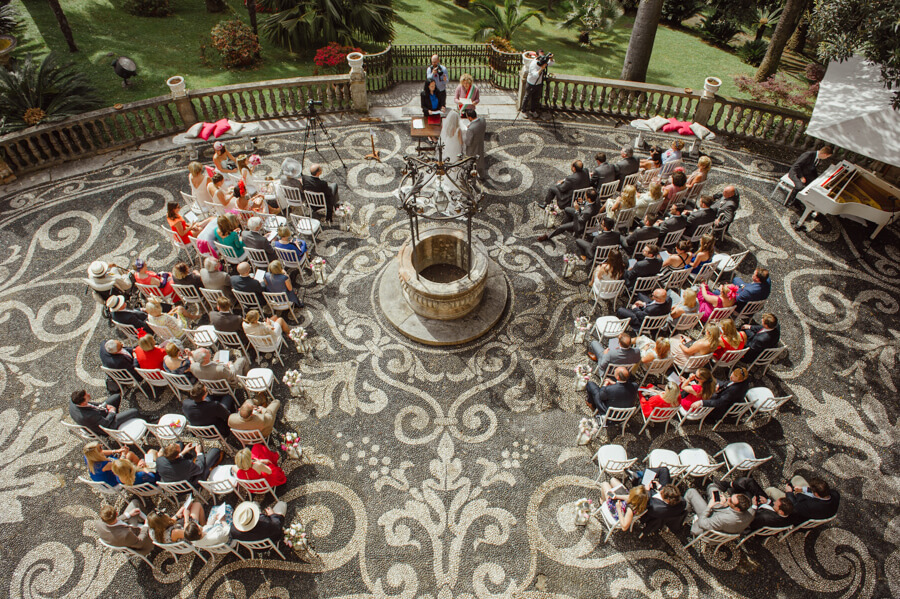 wedding guests Villa Durazzo