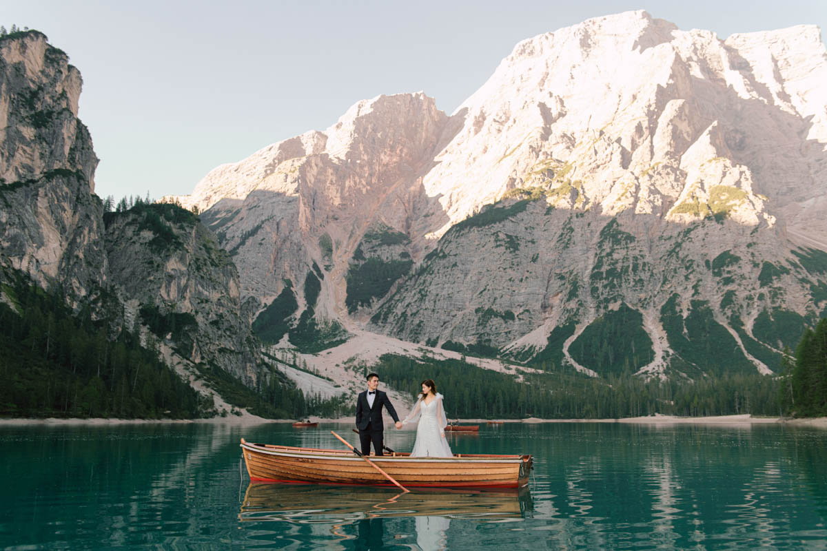 Romantic-Lake-Engagement-Italy-Asian-Couple