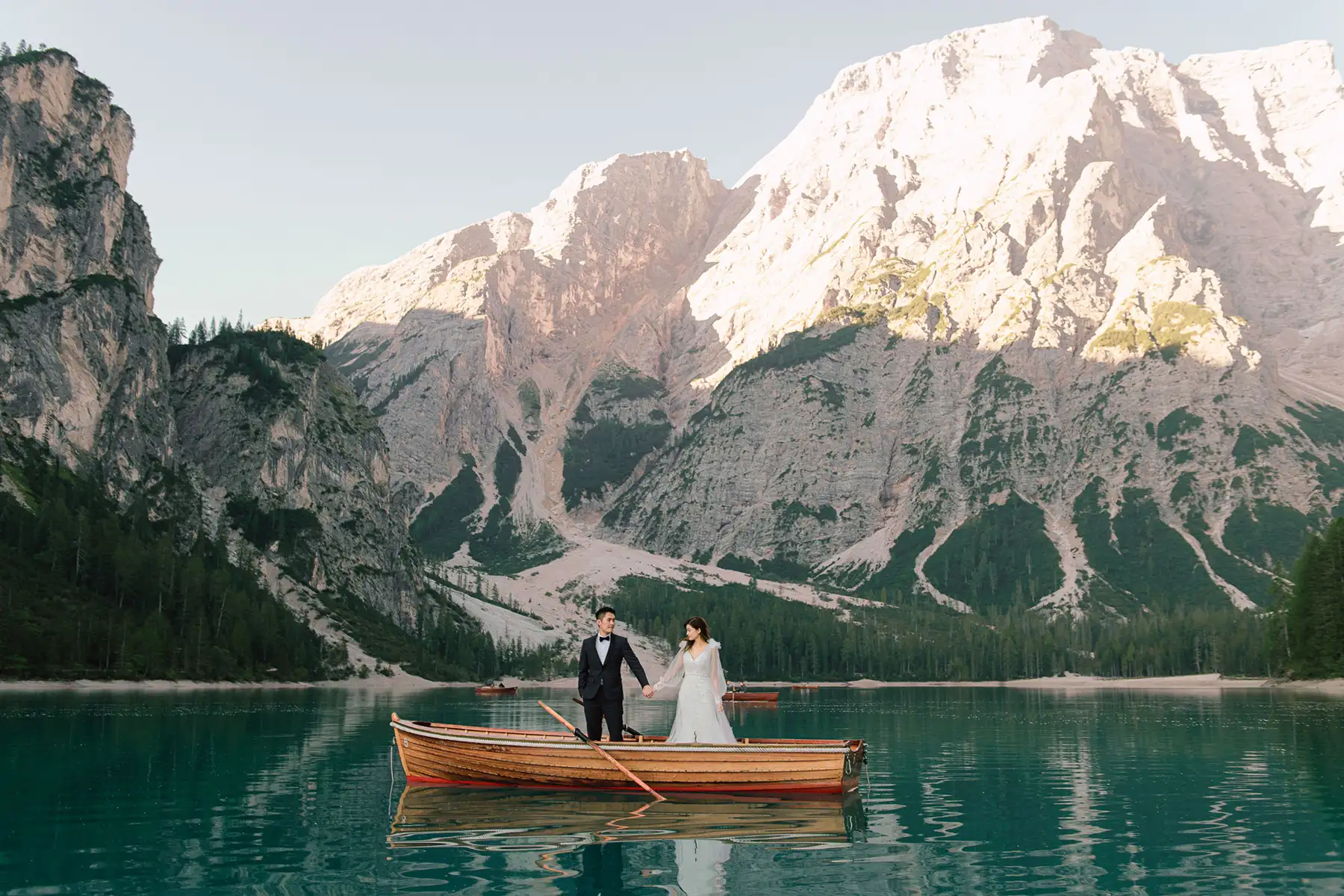 wedding photographer services