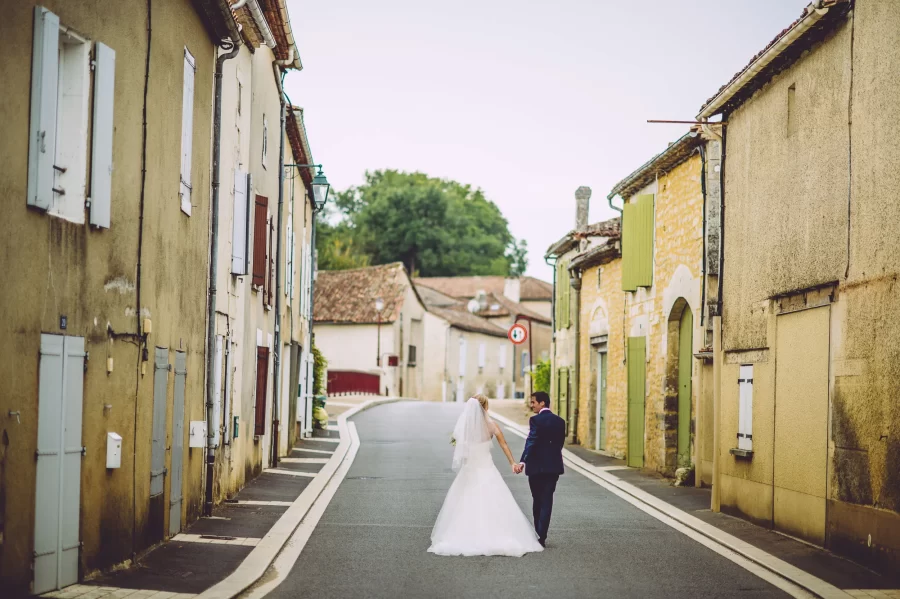 The 85mm at 1.4 - I like the rendering of this simple scene