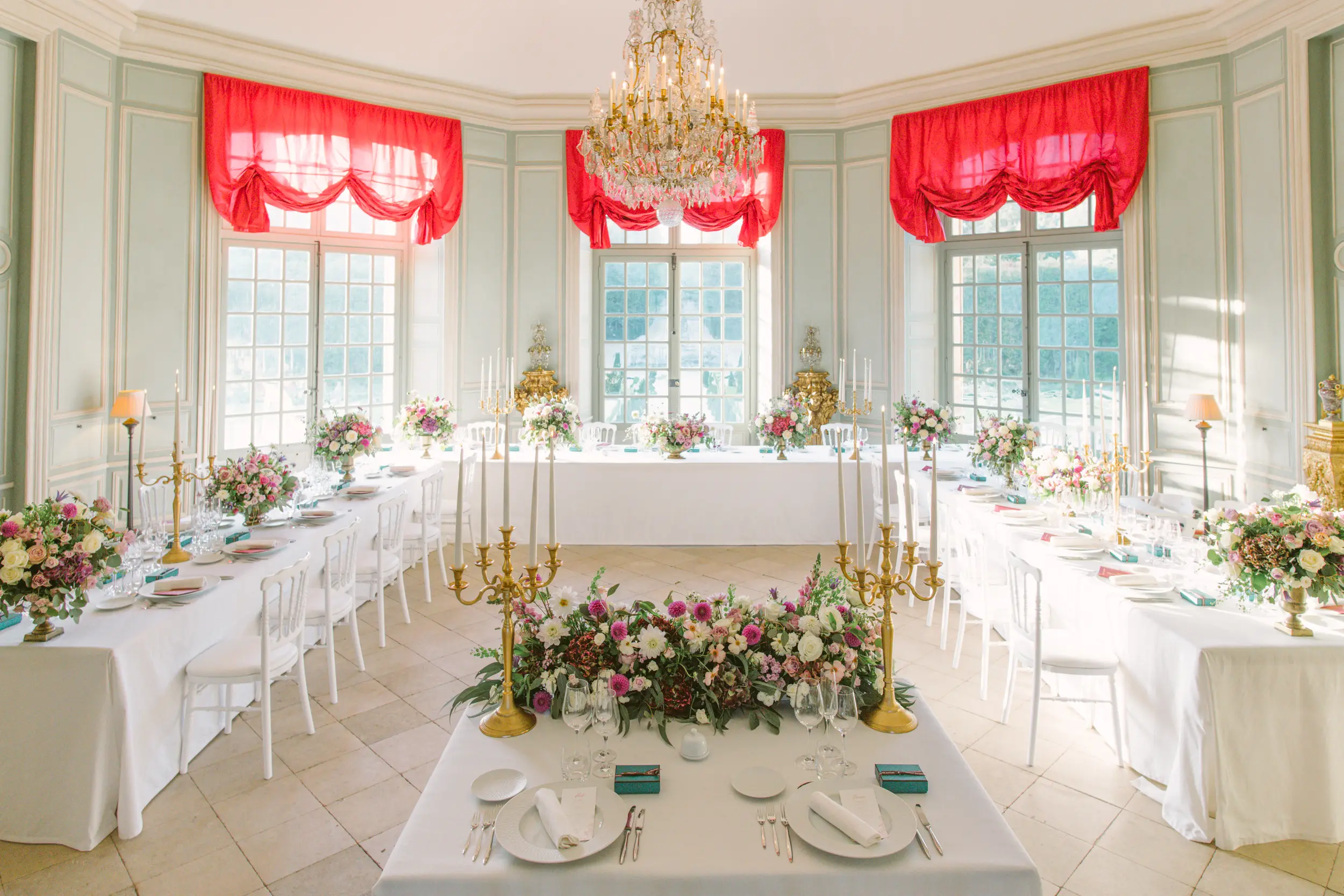 Through the Eyes of Janis Ratnieks: Capturing Château de Villette Weddings