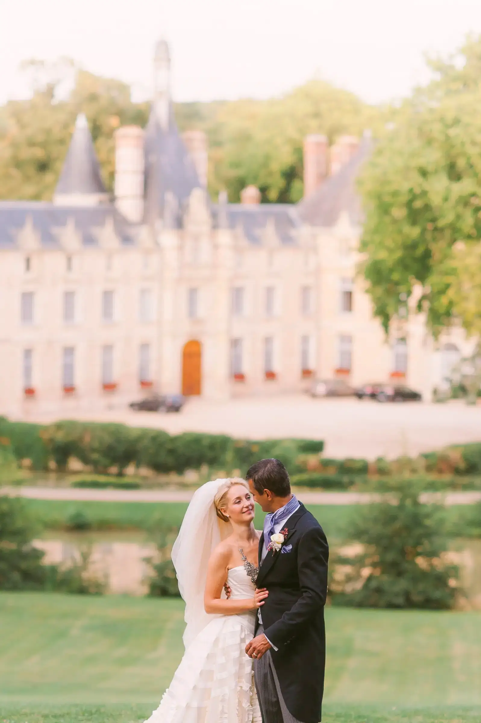 Château d’Esclimont wedding photographer in Centre-Val de Loire