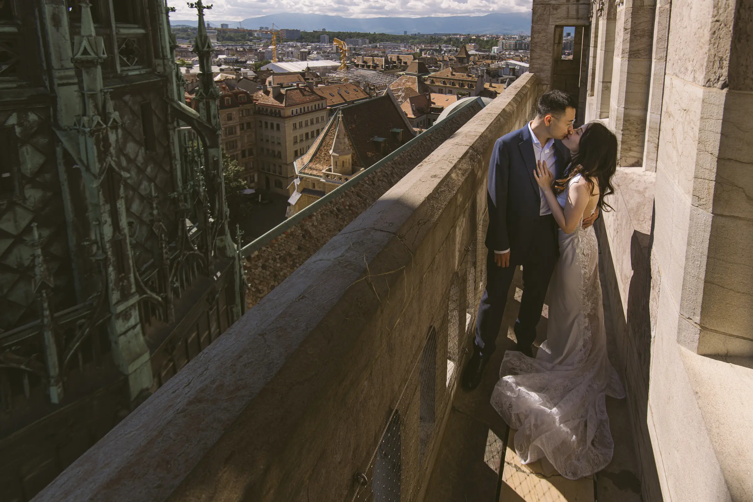 St. Pierre Cathedral pre-wedding photography, pre-wedding photographer in Switzerland
