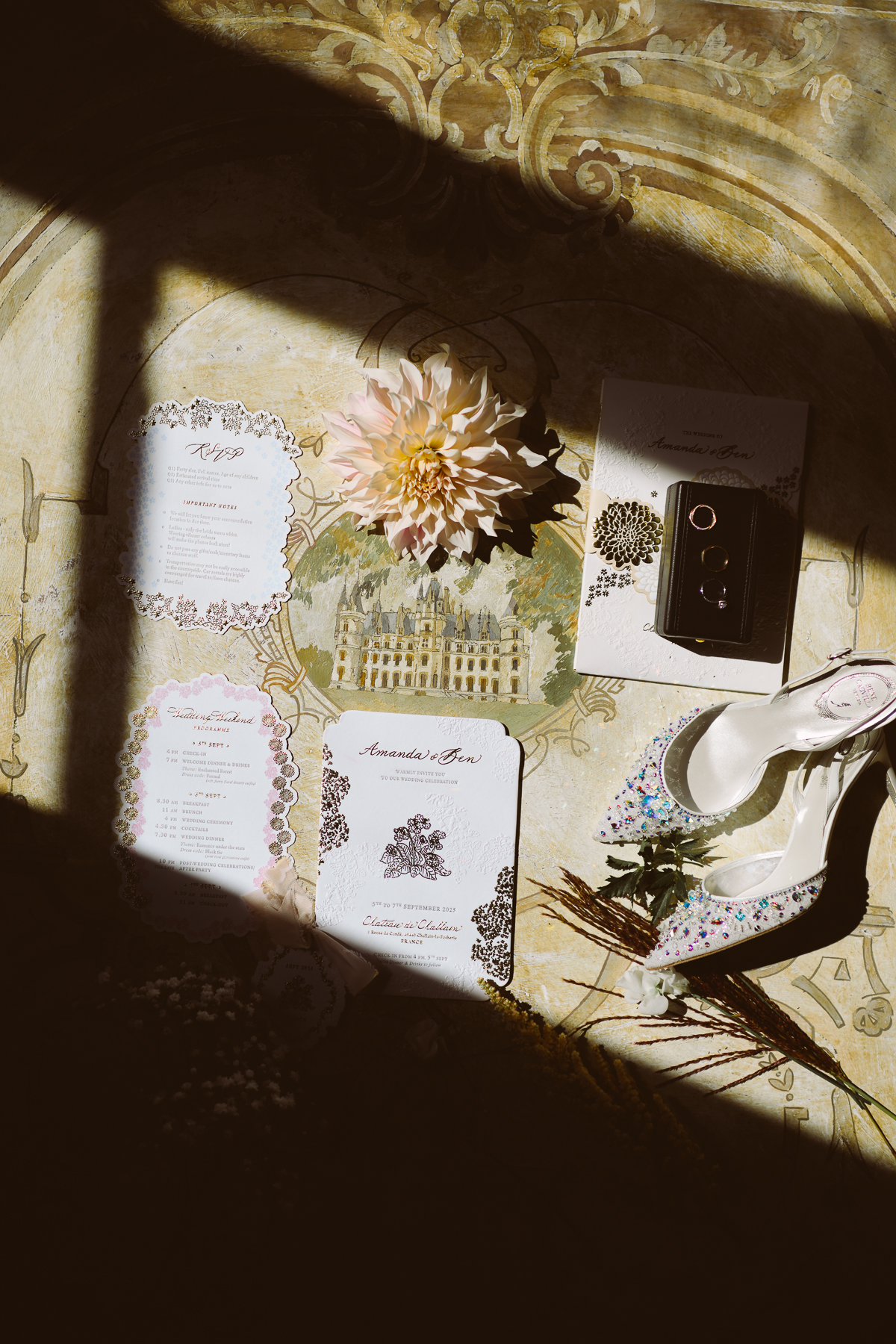 Kāzu fotogrāfa darbs — kāzu foto albums