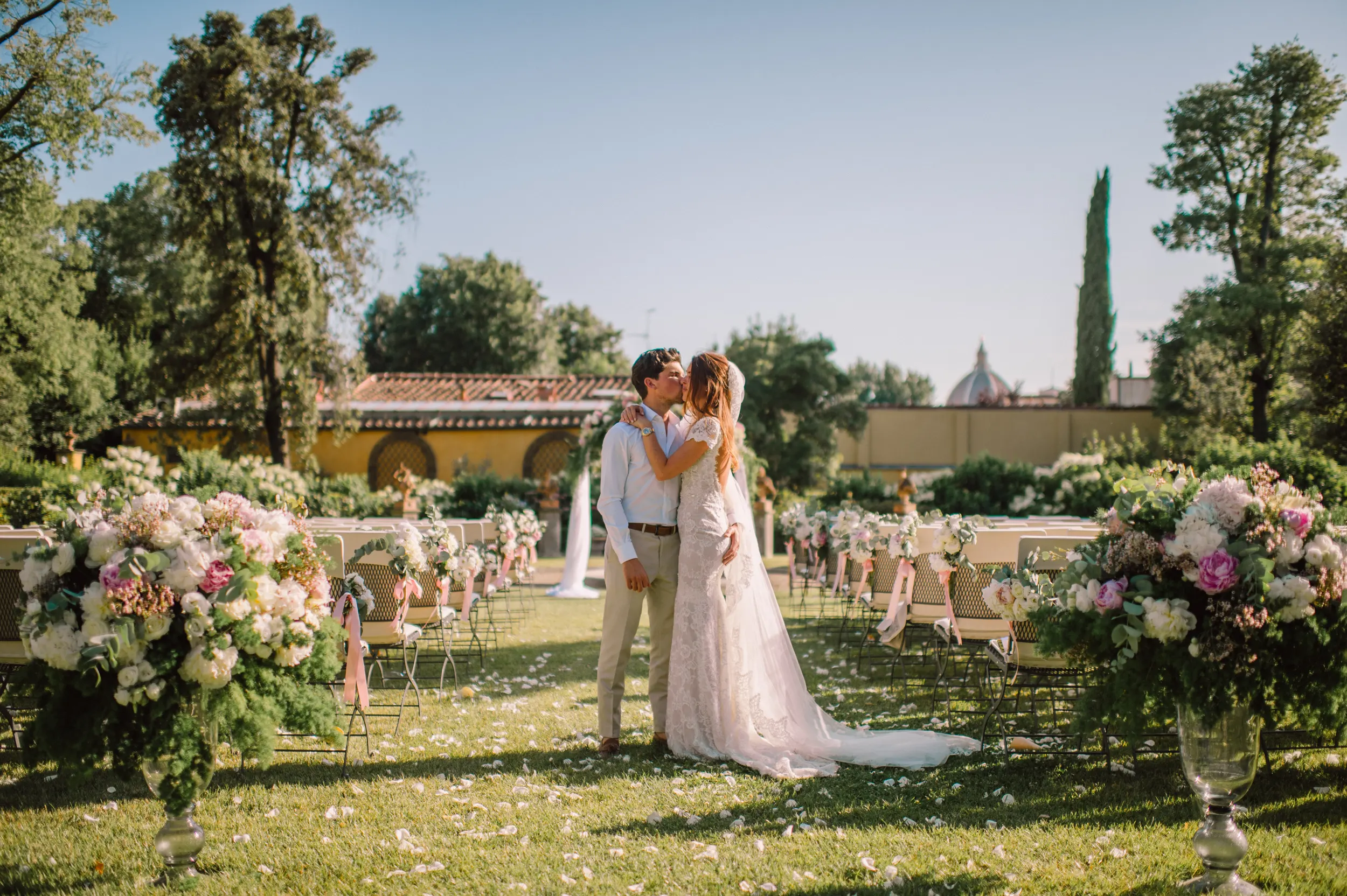 Bride and groom at a luxury Tuscany wedding villa